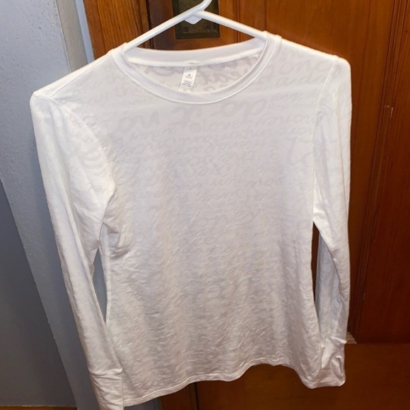 Lululemon long sleeve - Picture 1 of 4